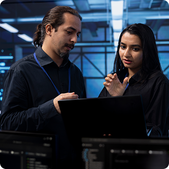 coworkers-in-server-hub-workspace-fixing-errors